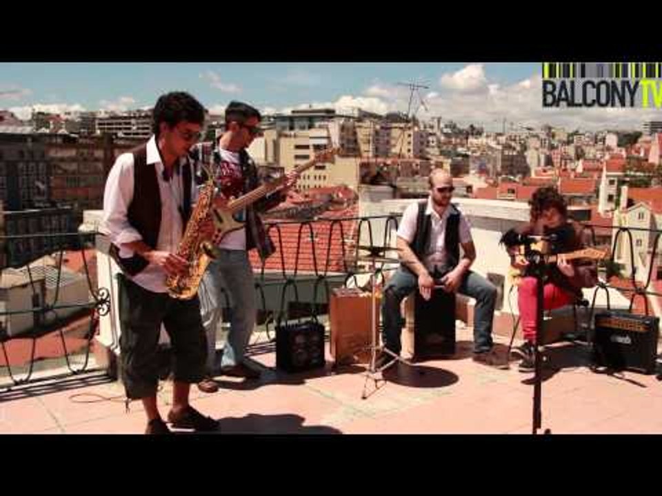 QUARTO ESCURO - TERRA (BalconyTV)