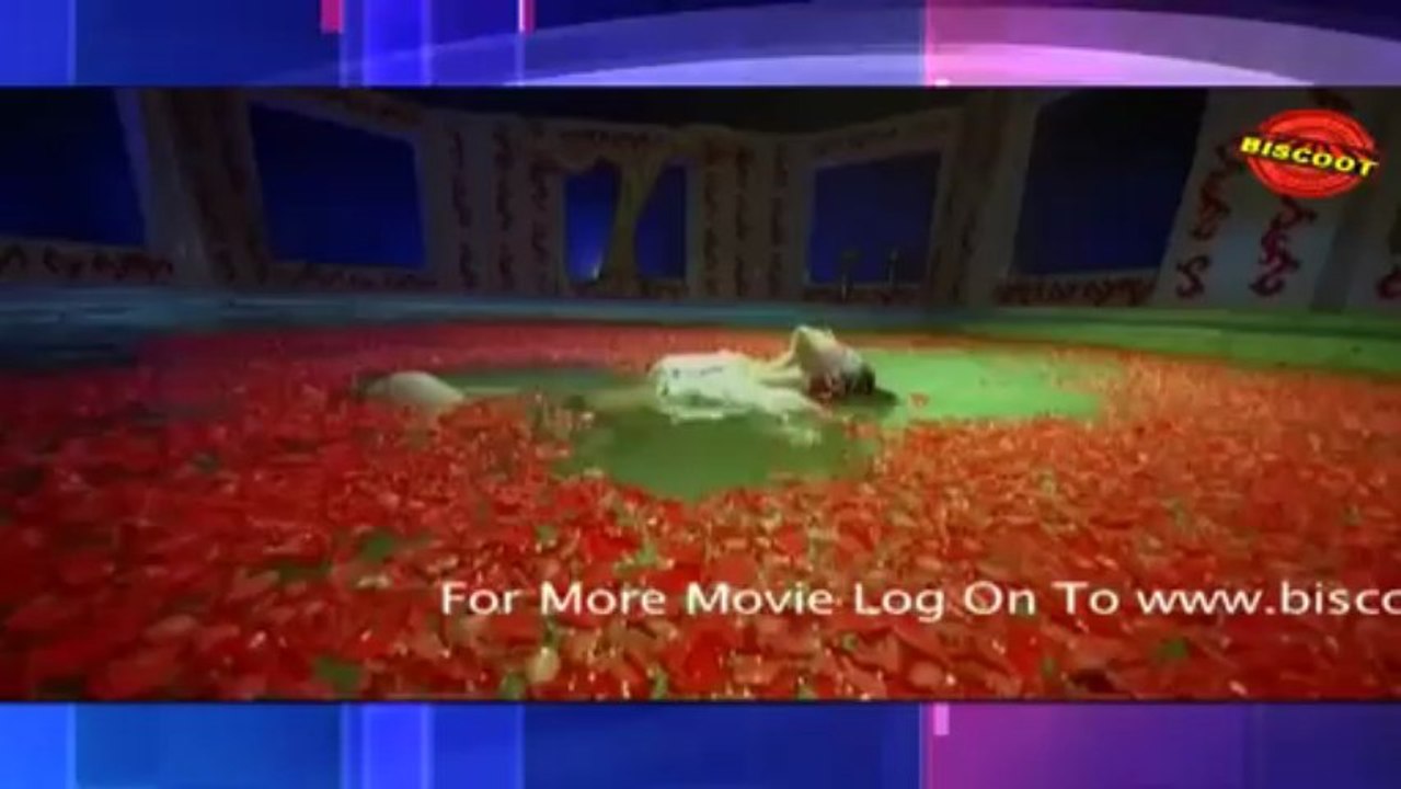 Veena Malik's hot song in Dirty Picture