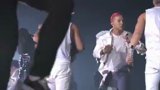 BIGBANG ALIVE TOUR 2012 IN TOKYO FANTASTIC BABY G-DRAGON VERSION