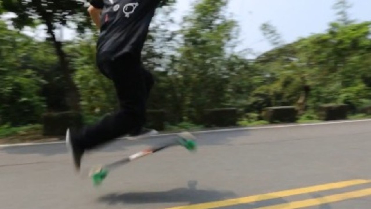 Taiwan Longboarding - Taipei Bomb Jam - 2013