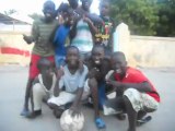 VAGUE ROUGE : Les jeunes du Sénégal avec le SRFC !