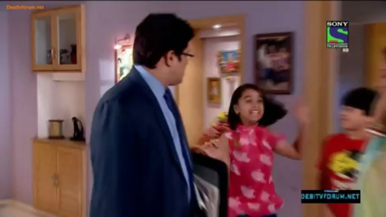 Parvarish Kuch Khatti Kuch Meethi 720p 8th April 2013 Video Watch Online HD pt2