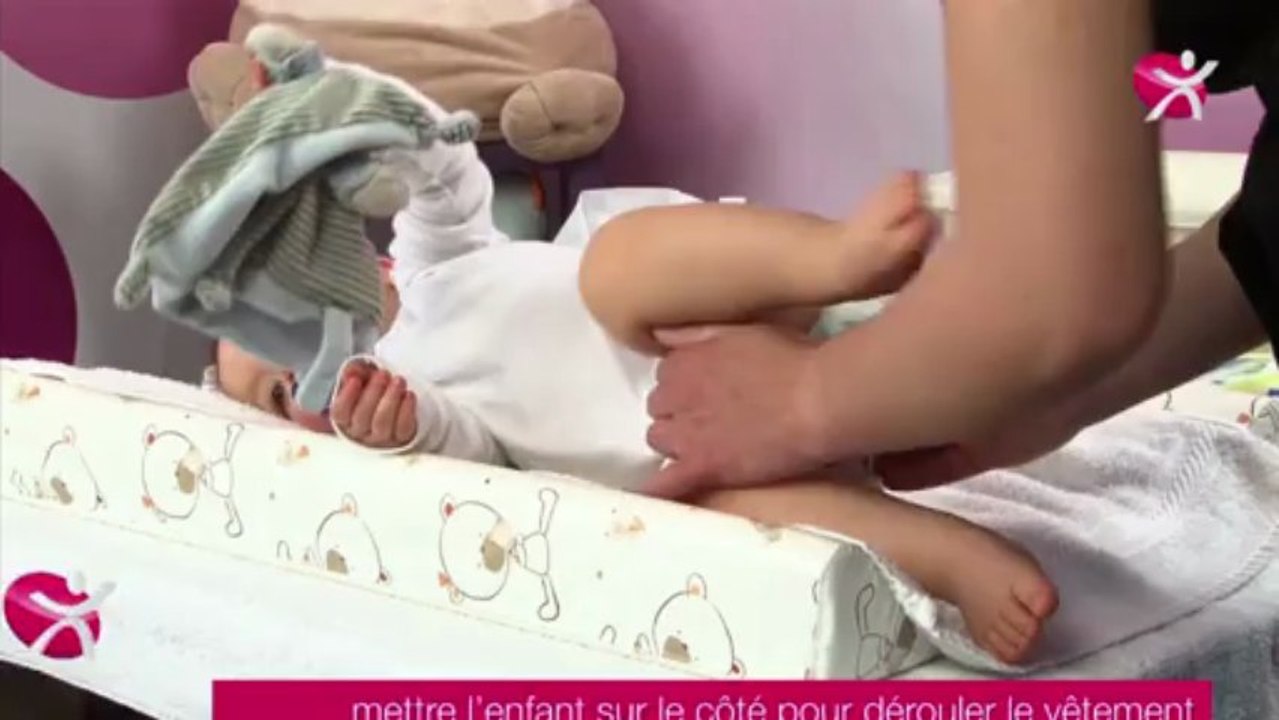 Le change du Bébé par CESAD