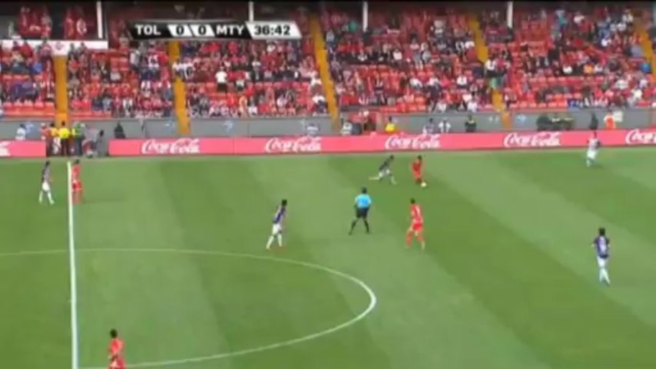 Liga MX: Tolucas Cacho erst mit Slapstick, dann der Matchwinner