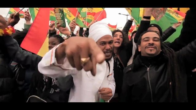 Yaniss Odua - Rouge Jaune Vert