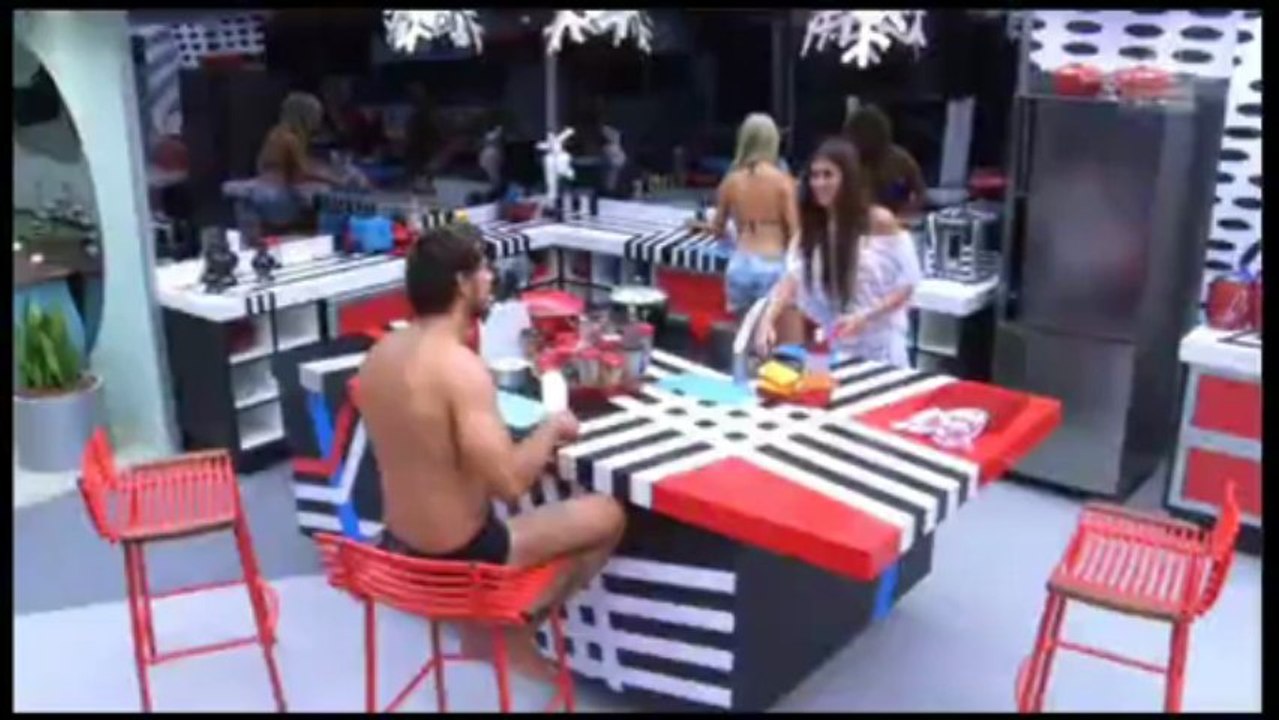 Eli canta a música que escreveu para o BBB pra Kami e Fernanda 06/02