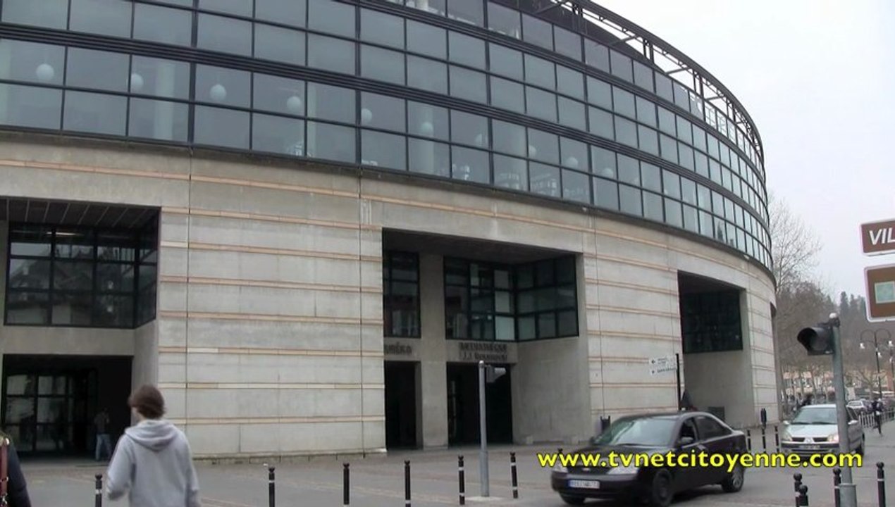 Grève à la médiathèque Jean Jacques Rousseau