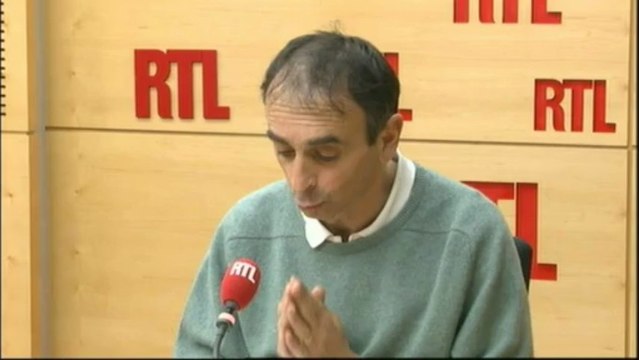 La Chronique d'Eric Zemmour : Hollande-Mitterrand, même combat