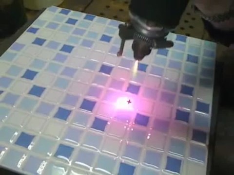 máy hàn cắt plasma đa năng, khả năng cắt cả gạch gốm