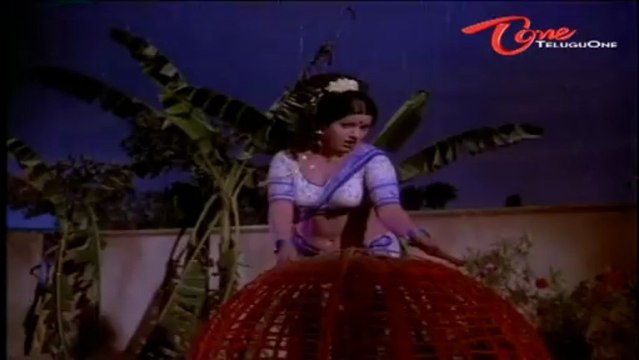 Maa Voori Devatha Songs - Rajahmundry Station Lo - Prabha - Ranganath