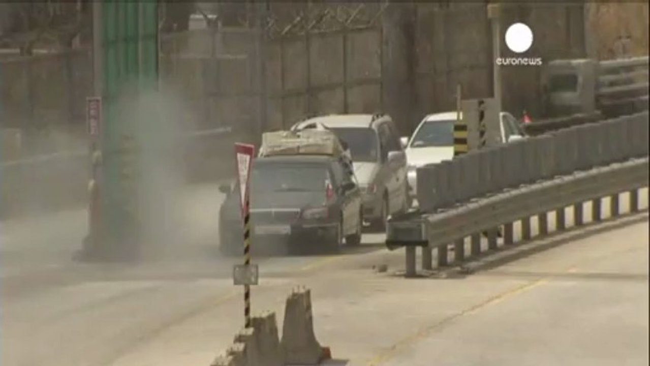 North Korea warns foreigners to evacuate the South