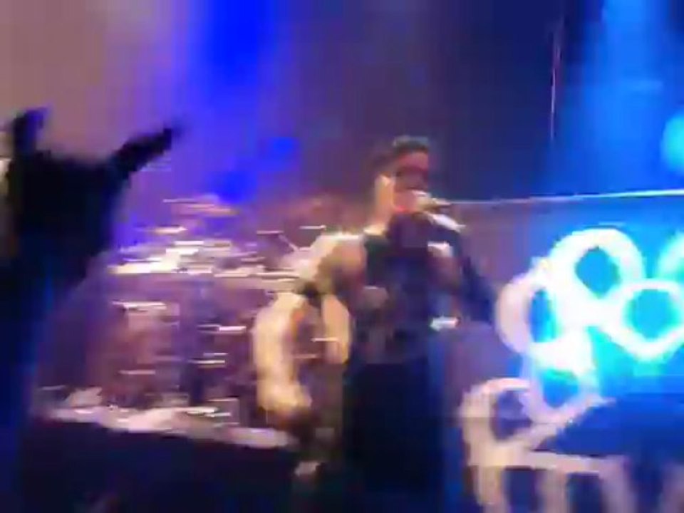 BLACK VEIL BRIDES -Fallen angels live trabendo 5.04.2013