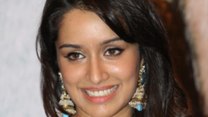 Shraddha Kapoor In Deep Neck Blouse