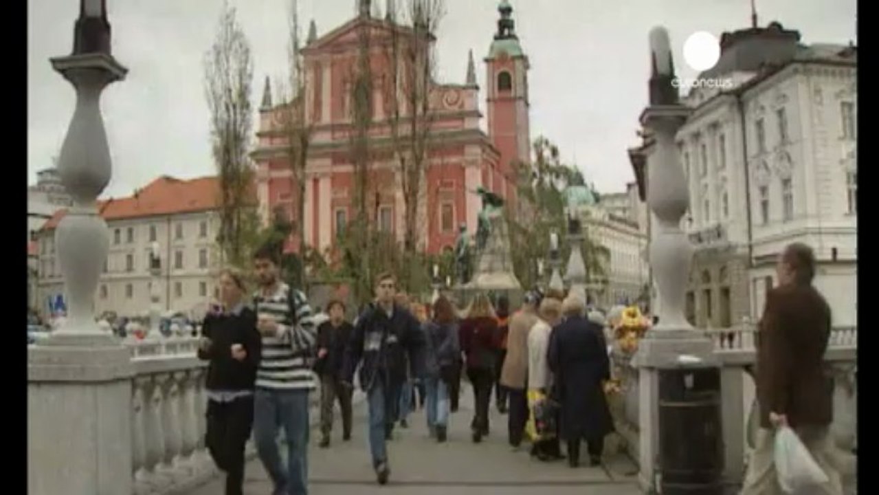 OECD warns on Slovenian banks