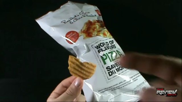 Random Spot - Presidents Choice World of Flavours Pizza Potato Chips