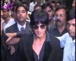 Shah Rukh Khan & Malaika Arora Khan spotted at the airport back from  ''TOIFA 2013''