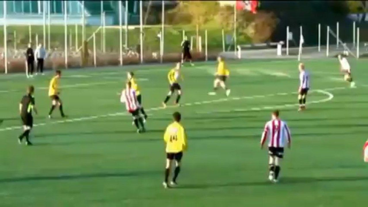 Norwegen: Wunderschön! Der Van-Basten-Volley reloaded