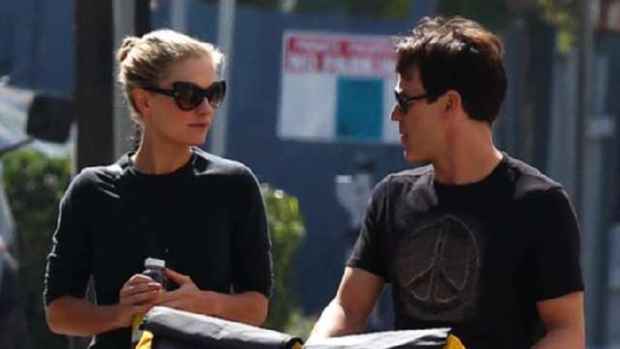 See Anna Paquin & Stephen Moyer's Twins