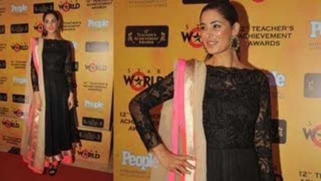 Nargis Fakhri In Jade Anarkali @ 2013 Teachers Achievement Awards !