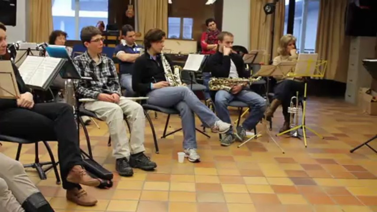 Sergio Gana Rivas du groupe AYEKANTUN  lors du stage de "Musique et Découverte"