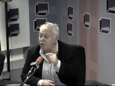 Les Matins - Entre l’exercice du pouvoir et l’intérêt privé où est passée la démocratie ?