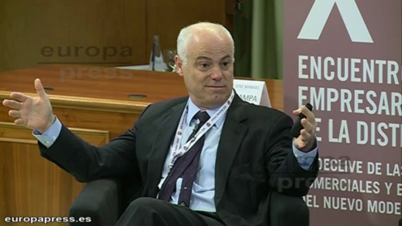 Campa: "El ajuste ha de venir por subidas de impuestos"