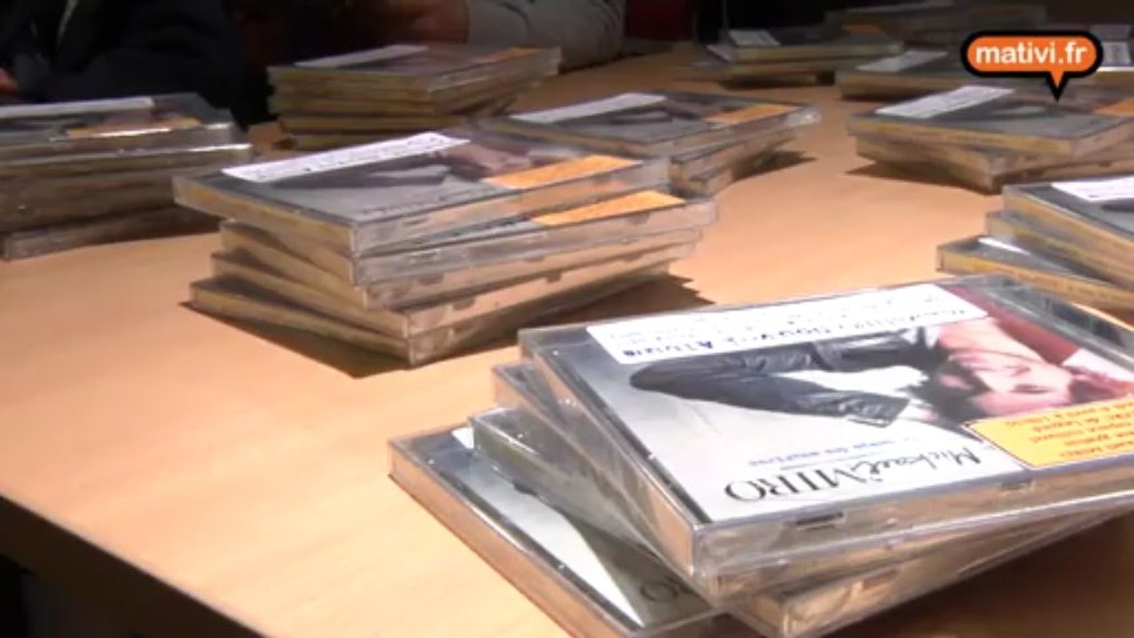 Mickaël Miro rencontre ses fans à Lagord