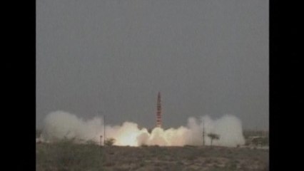 Pakistan test fires new nuclear-capable missile