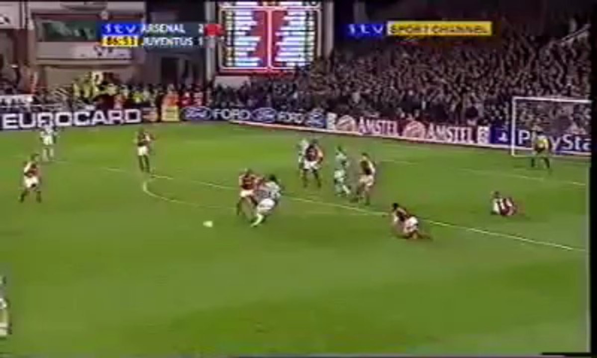 Ljungberg & Bergkamp Great Team Goal - Arsenal v Juventus, Dec-01