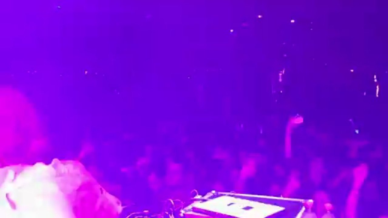 Pachanga Boys playing new Correspondant track