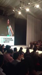 Sania Maskatiya #Fpw live clips . Fashion pakistan week