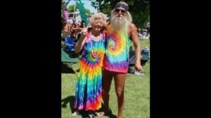 BERNIY CHANTE SAN FRANSISCO DE MR JOHNNY HALLYDAY !!