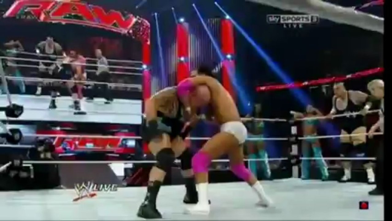 TONS OF FUNK & THE FUNKADACTYLS VS. TEAM RHODES SCHOLARS & THE BELLA TWINS