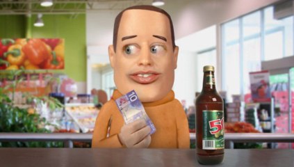 La pièce d'identité (Tetesaclaques.tv)