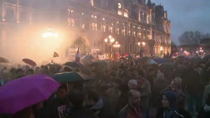 Paris protesters call gay marriage opponents 'homophobic'