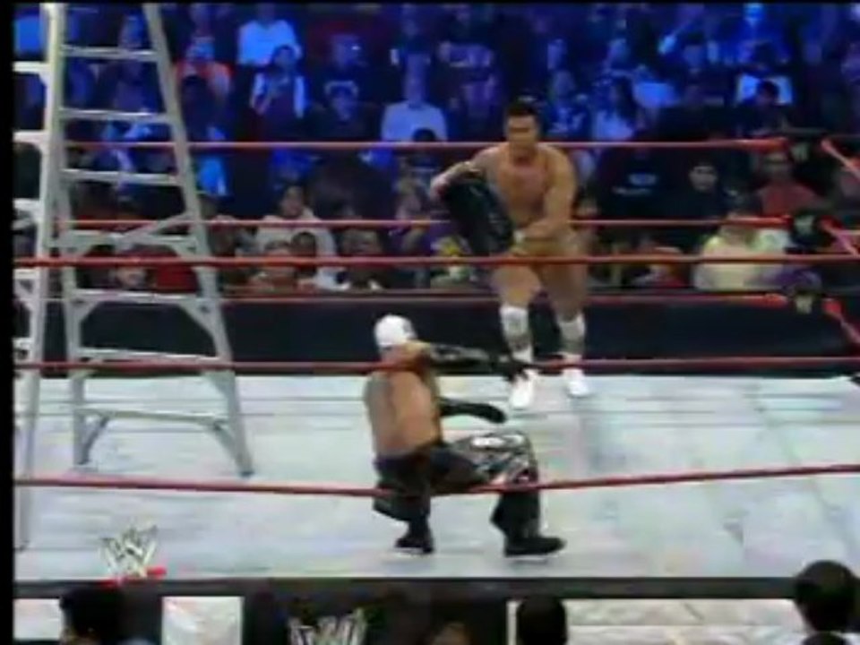 Edge vs Rey  Misterio  vs  Kane  vs Alberto  del  Rio  TLC  world  heavyweight  championship