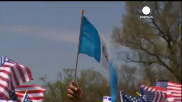 Thousands show support for US immigration bill