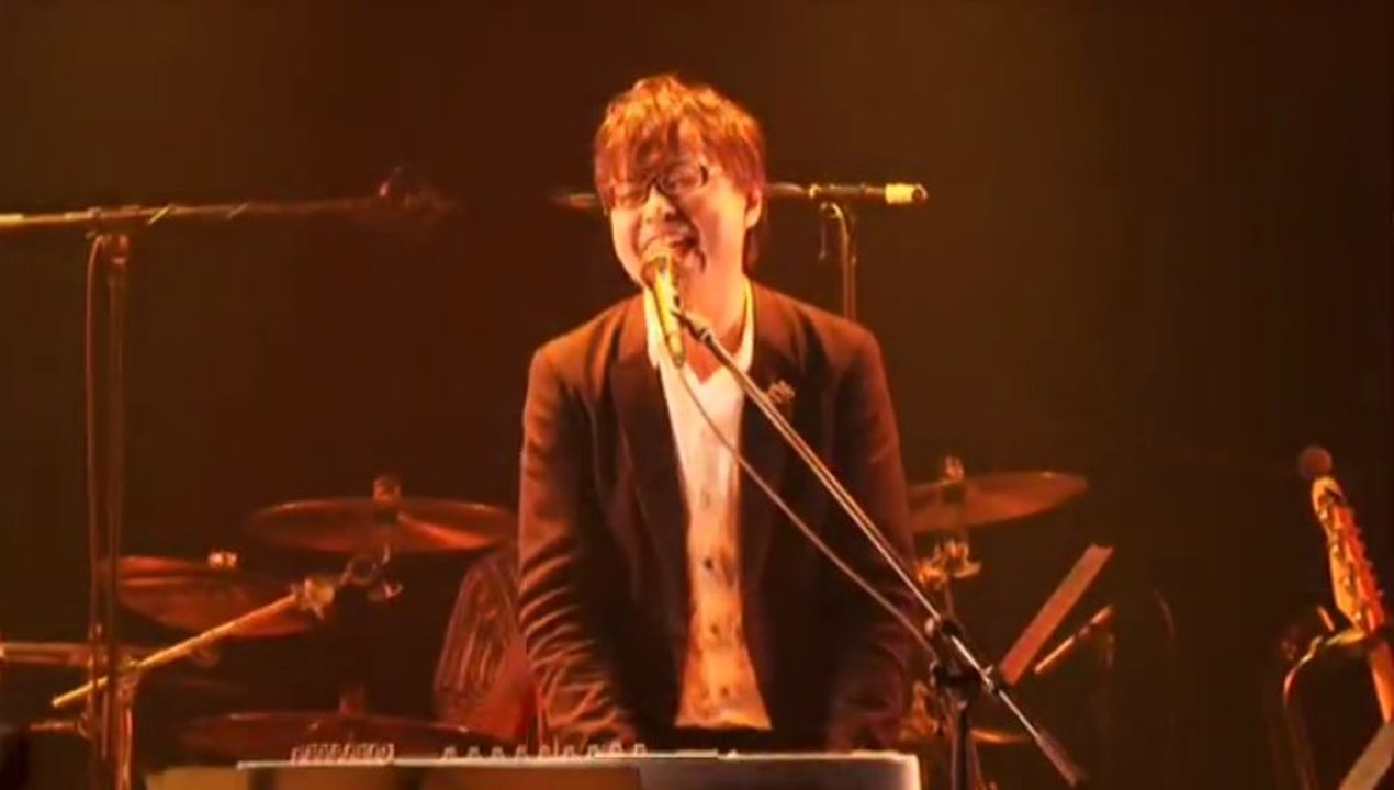 esq - 太陽の下で
