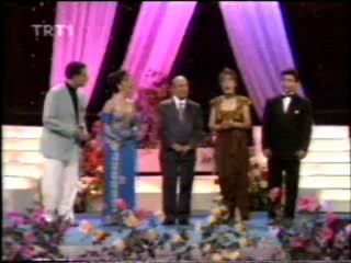 MERAL MANSUROĞLU-SELAHATTİN İÇLİ VE TRT SANATÇILARI - ESMER ONA