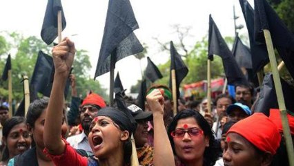 Protester shot dead in Bangladesh violence