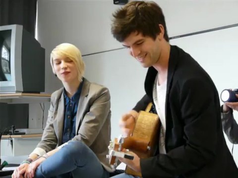 Laurène et Louis en visite au Lycée Sainte-Thérèse à Quimper