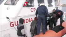 Immigrazione: soccorse 469 persone in 24 ore in canale...