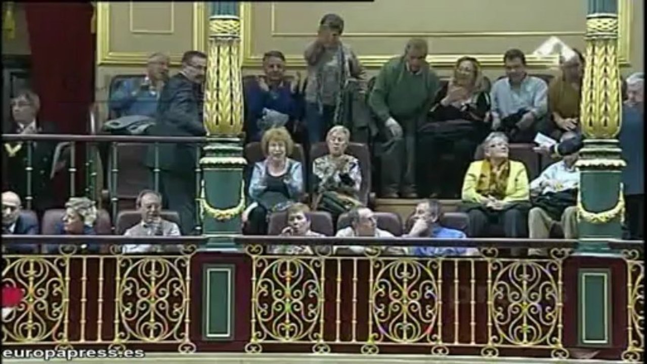 Afectados preferentes son expulsados del Congreso