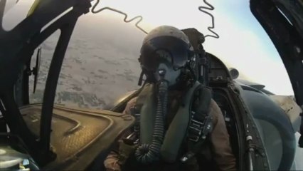 De son avion, un pilote envoie un message émouvant à son frère pour son mariage