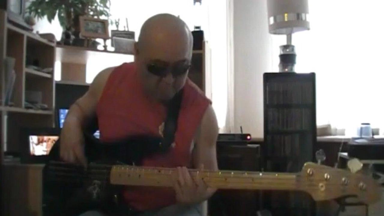 That's all right Gospel rock Darell Mansfield bass cover Bob Roha