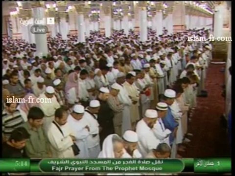 salat-al-fajr-20130411-madinah
