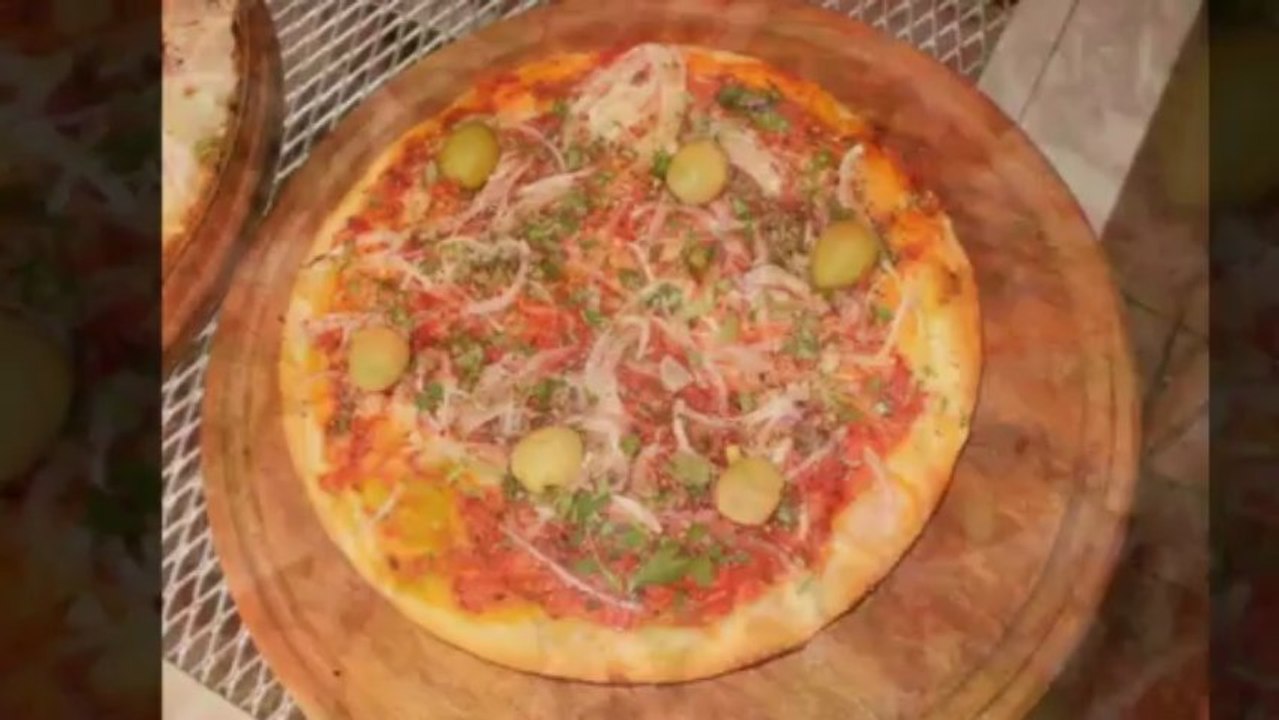 PIZZA A LA PIEDRA