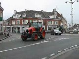 Grandvilliers : les éleveurs partent manifester à Beauvais