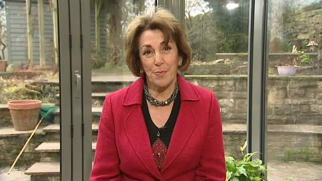 Edwina Currie urges BBC not to play Thatcher death song