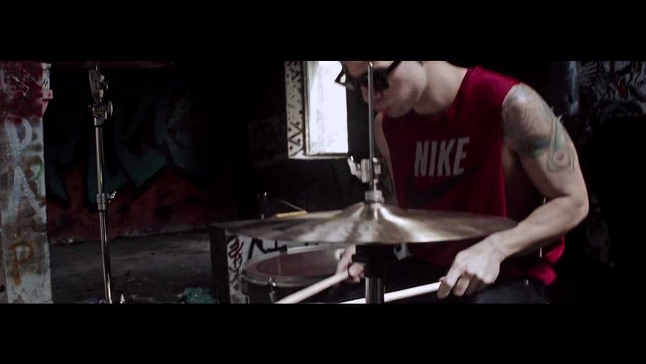 Deivhook & Nike - Humanity